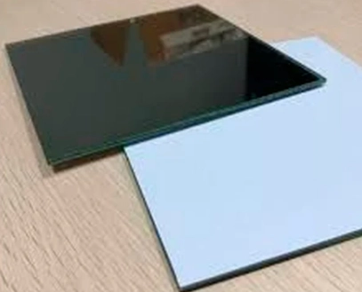 Espejos a medida fabricados en Móstoles por Aluminios Juma